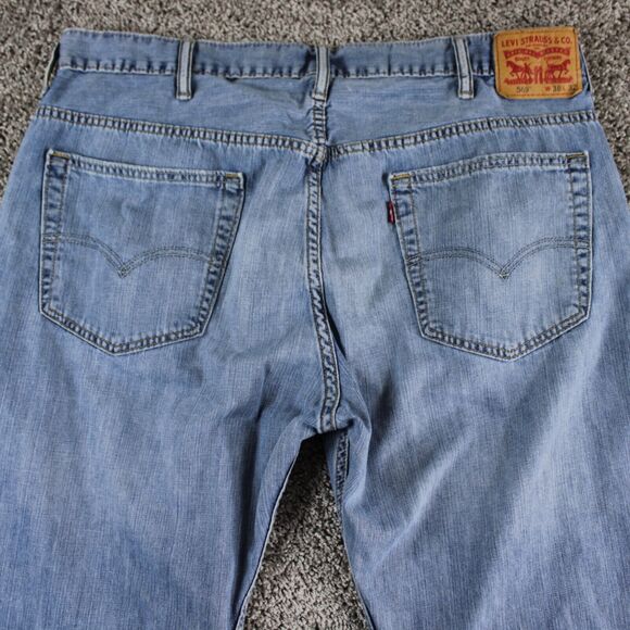 Levis 560 Jeans Mens 37x31 Blue Loose Fit Straight Leg Denim Pants Tag 38x32 - Picture 9 of 10
